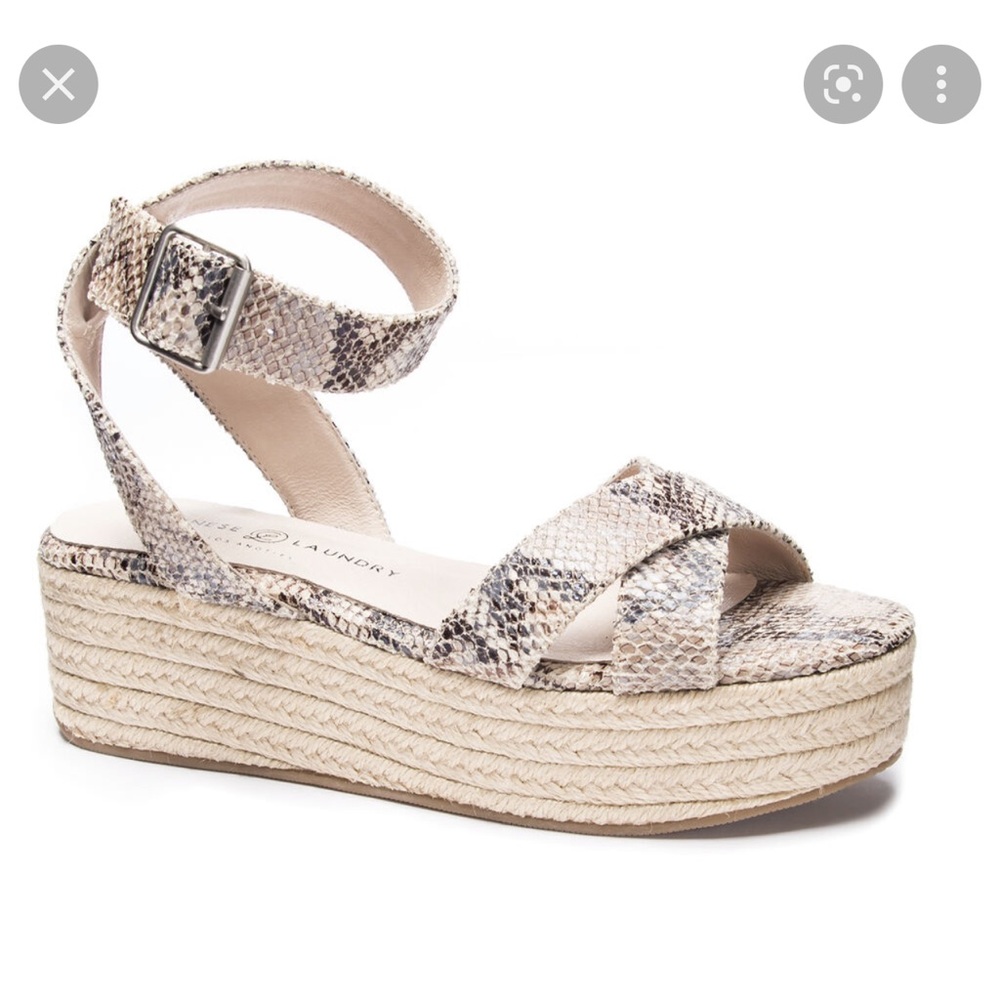 CHINESE LAUNDRY Zala Snake wedges